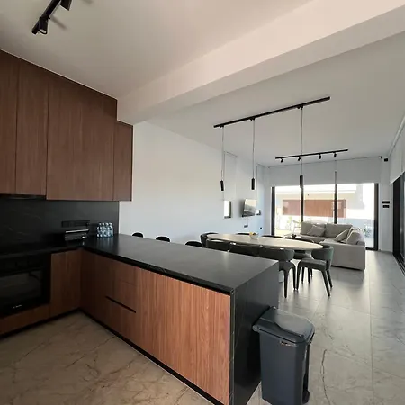 Riviera Villa